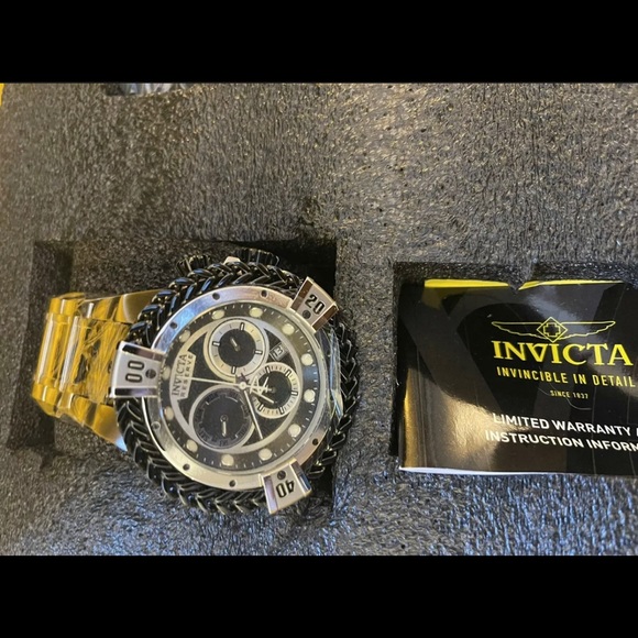 Invicta Bolt Herc Reserve Men's 56mm Swiss Quartz Bracelet Watch w/ 3 Strap - Picture 2 of 6